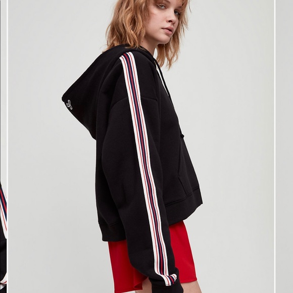 TNA (the iconic) hoodie - Picture 2 of 4